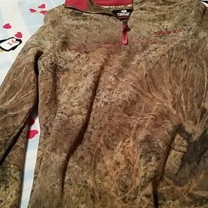 Woman's Mossy Oak Sweatshirt